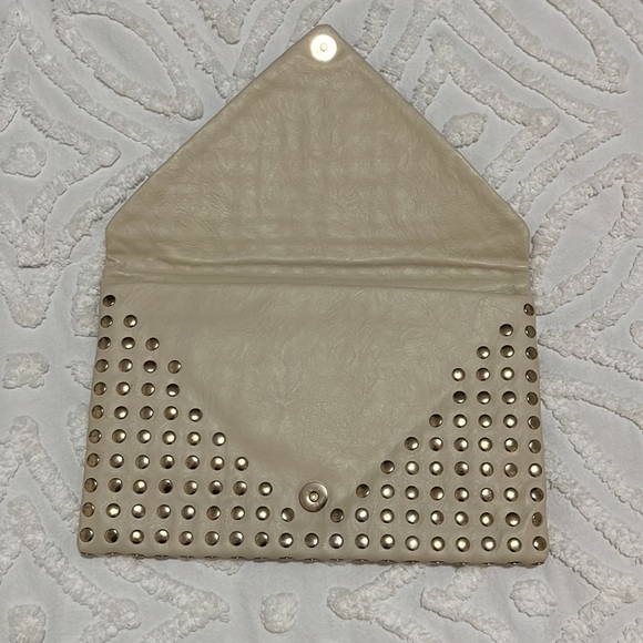 Zara Cream Clutch with Metal Studs - Picture 3 of 11